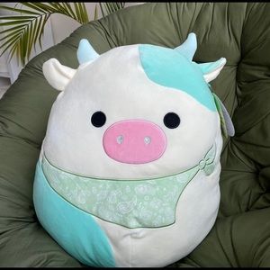 Belana 16” squishmallow NWT